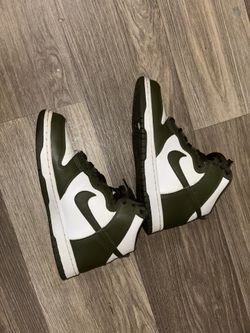 Nike Dunk High Pine Green size 6 us