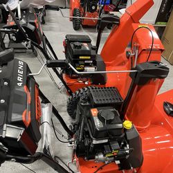 Brand New Ariens Deluxe Snowblowers