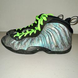 Nike Air Foamposite One Premium Abalone Size 6.5Y