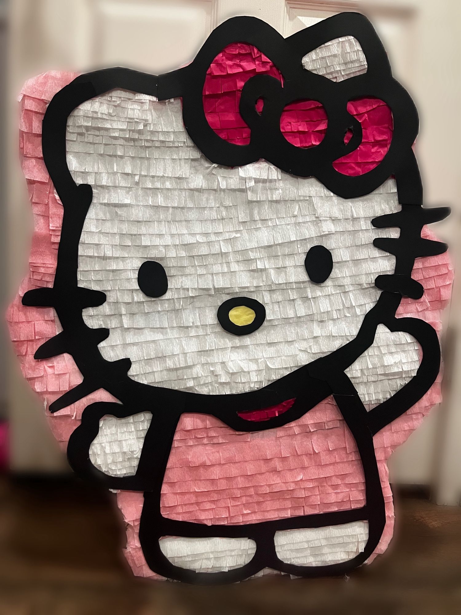 Hello Kitty Piñata