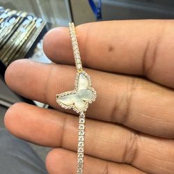 14KT Butterfly Bangle Bracelet W/ Diamonds 38297-1