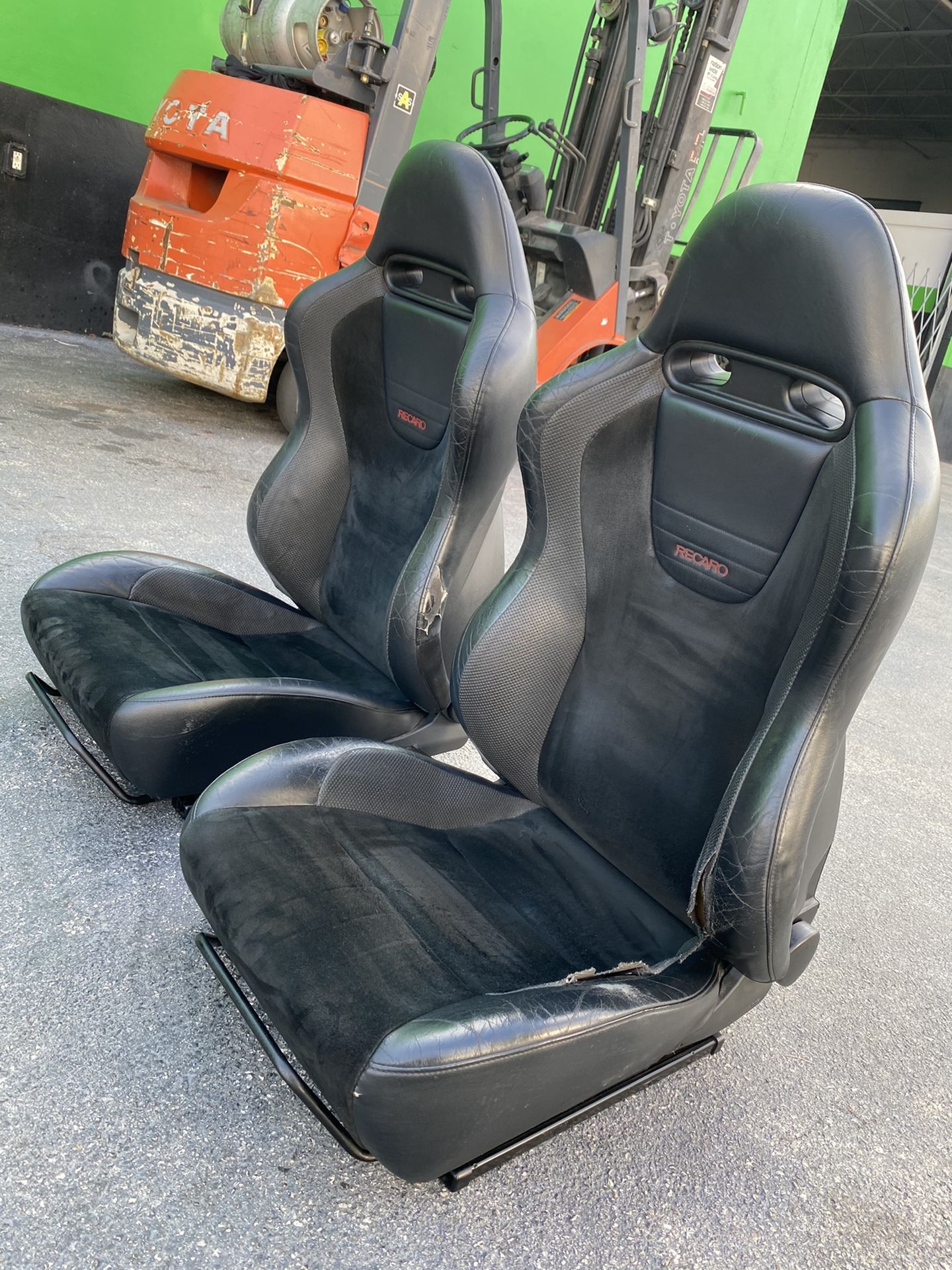 2006 Evo IX Original Recaro Seats