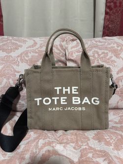 Marc Jacobs  “THE TOTE BAG” Small