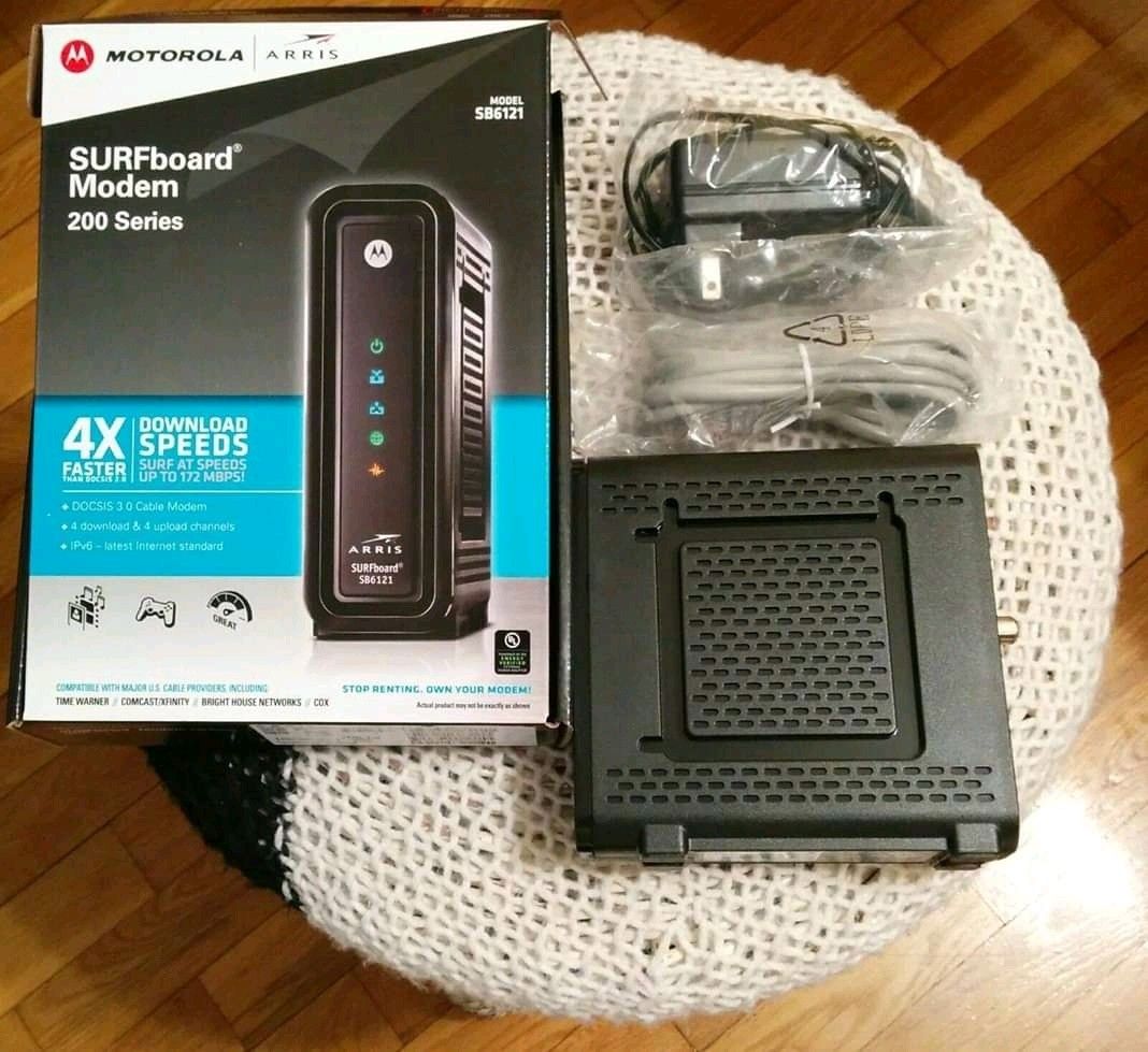 Arris/Motorola SURFboard SB6121 DOCSIS 3.0 Cable Modem [Verizon / Optimum]