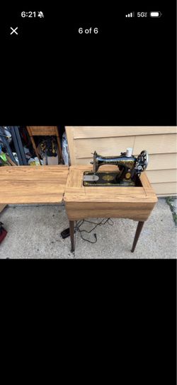 Singer sewing machine