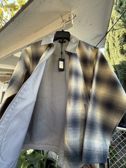 Selling a BRAND NEW RAG & BONE reversible Jacket Size M UNISEX
