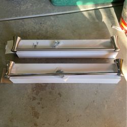 Towel Bars 