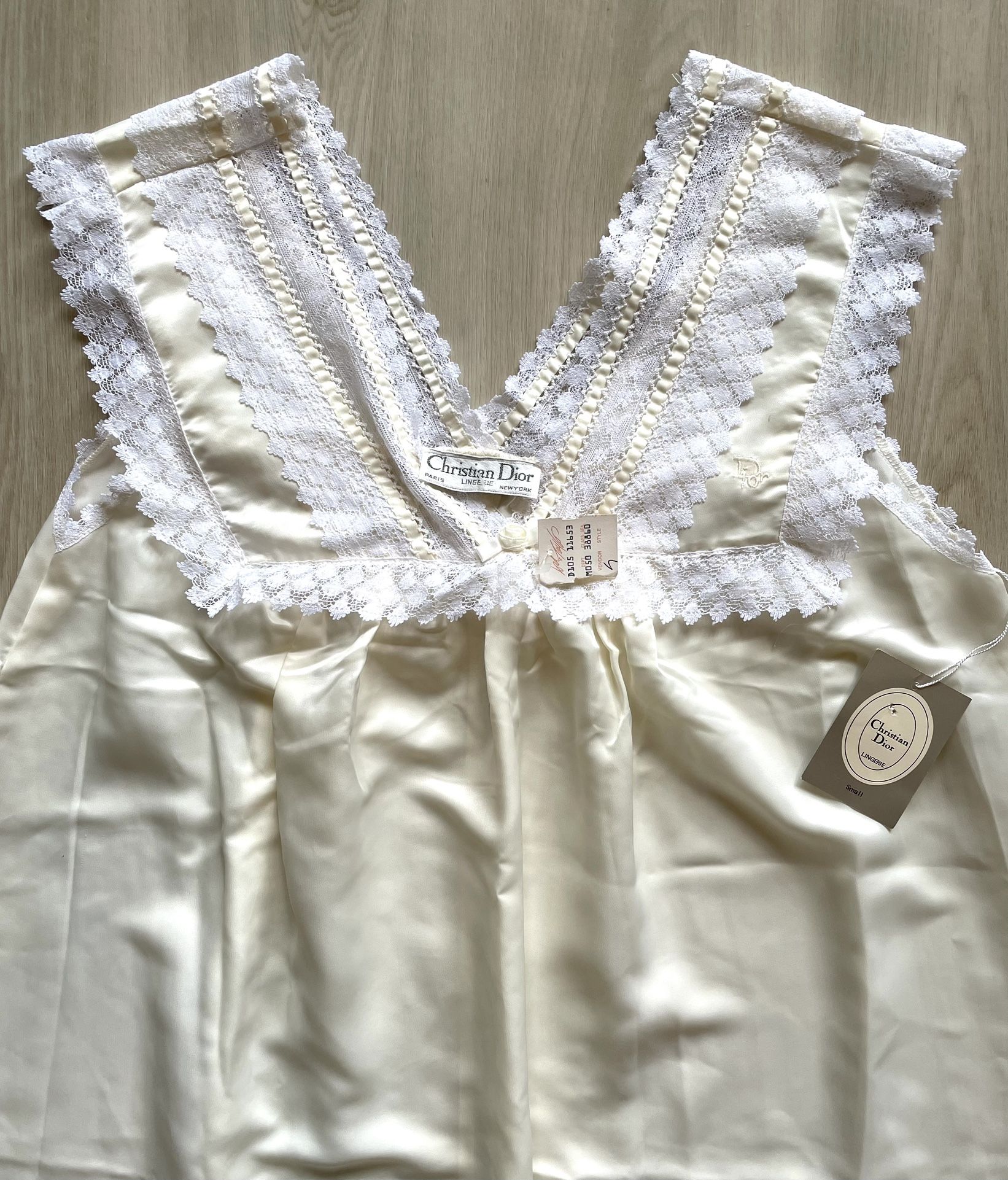 Vintage Christian Dior Logo Lace Embroidery Lingerie Bridal Nightgown Lace Sz small