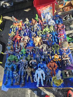 MARVEL LEGENDS BAF 