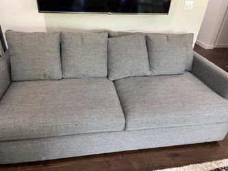 Crate and barrel deep sofa 93 inch