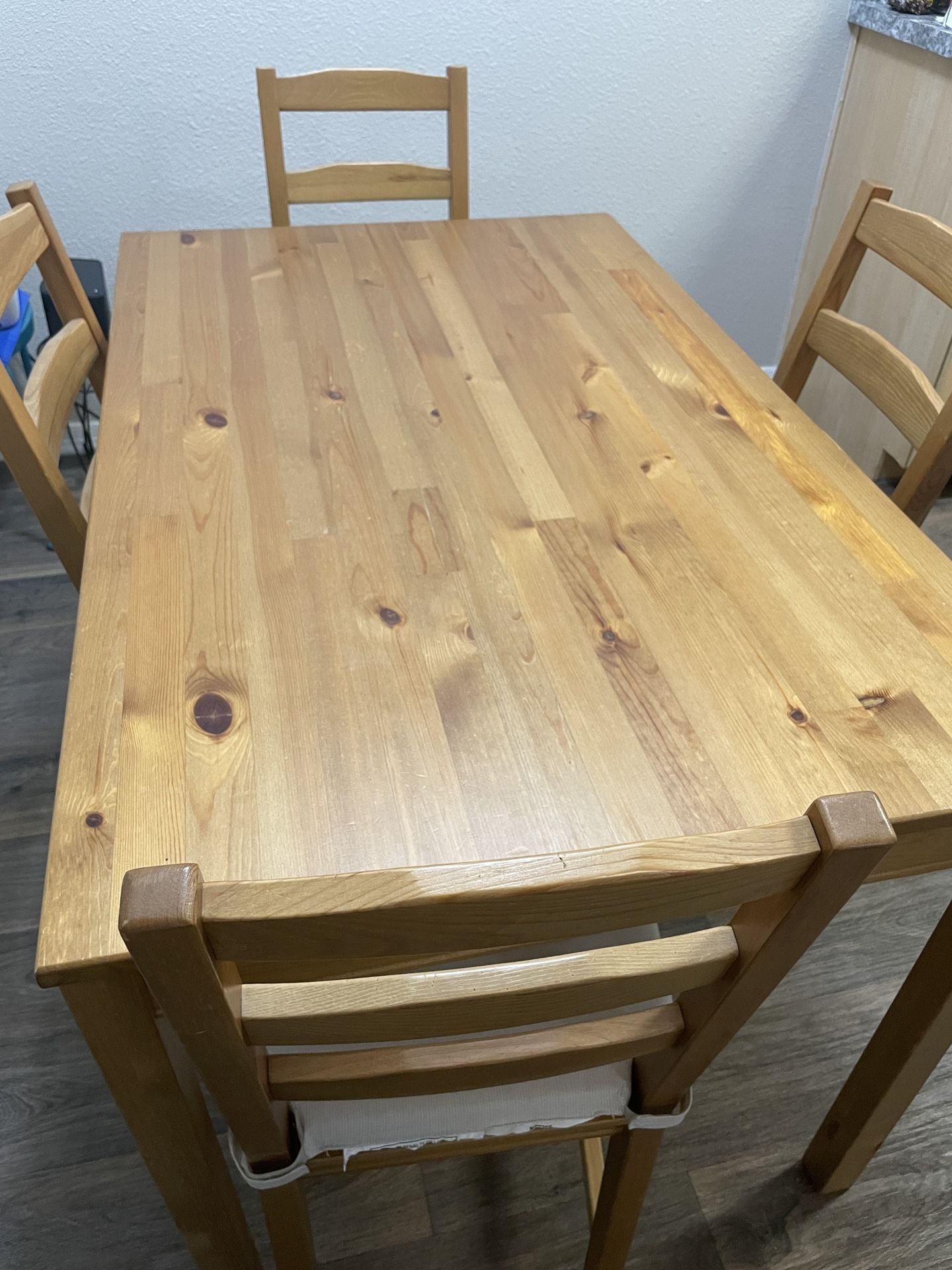 Kitchen table for Sale in Mesa, AZ OfferUp