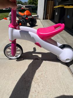 Kids adjustable push bike / balance bike