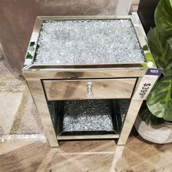 Mirror End Table Or Nightstand With 1 Drawer And Faux Crystal Inlay Firm Price $330