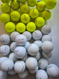 Titleist AVX golf balls