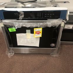 Whirlpool Wall Oven Appliance