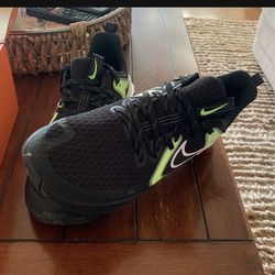 Amuseren Afrekenen oosters Nike legend react 2 men's shoes. Size 12. Never worn still in box.  Originally $100. Got as a gift and not my size. Selling for $50. for Sale  in Newport Beach, CA - OfferUp