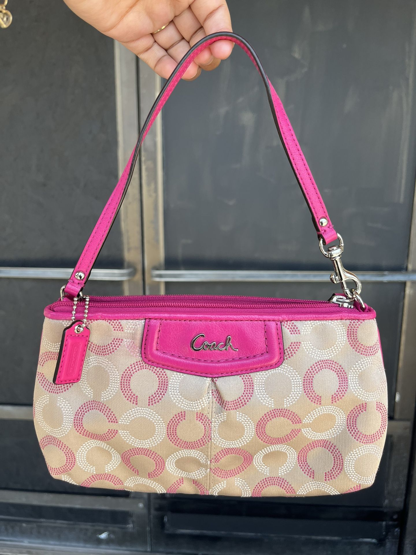 Pink Coach