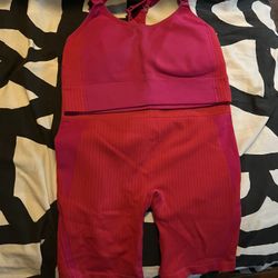 Workout clothes set
