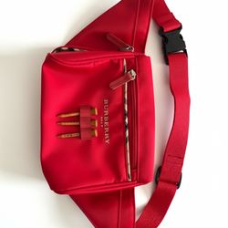 Burberry fanny pack