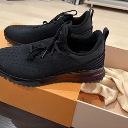 Brand New Louis Vuitton V.N.R Sneakers – LV 8 (US 9) – Receipt – Never Worn