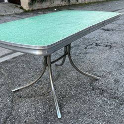 Formica Vintage Table In Mint Sea foam Green