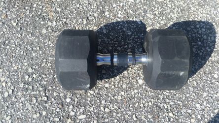 Single 40lb workout dumbell