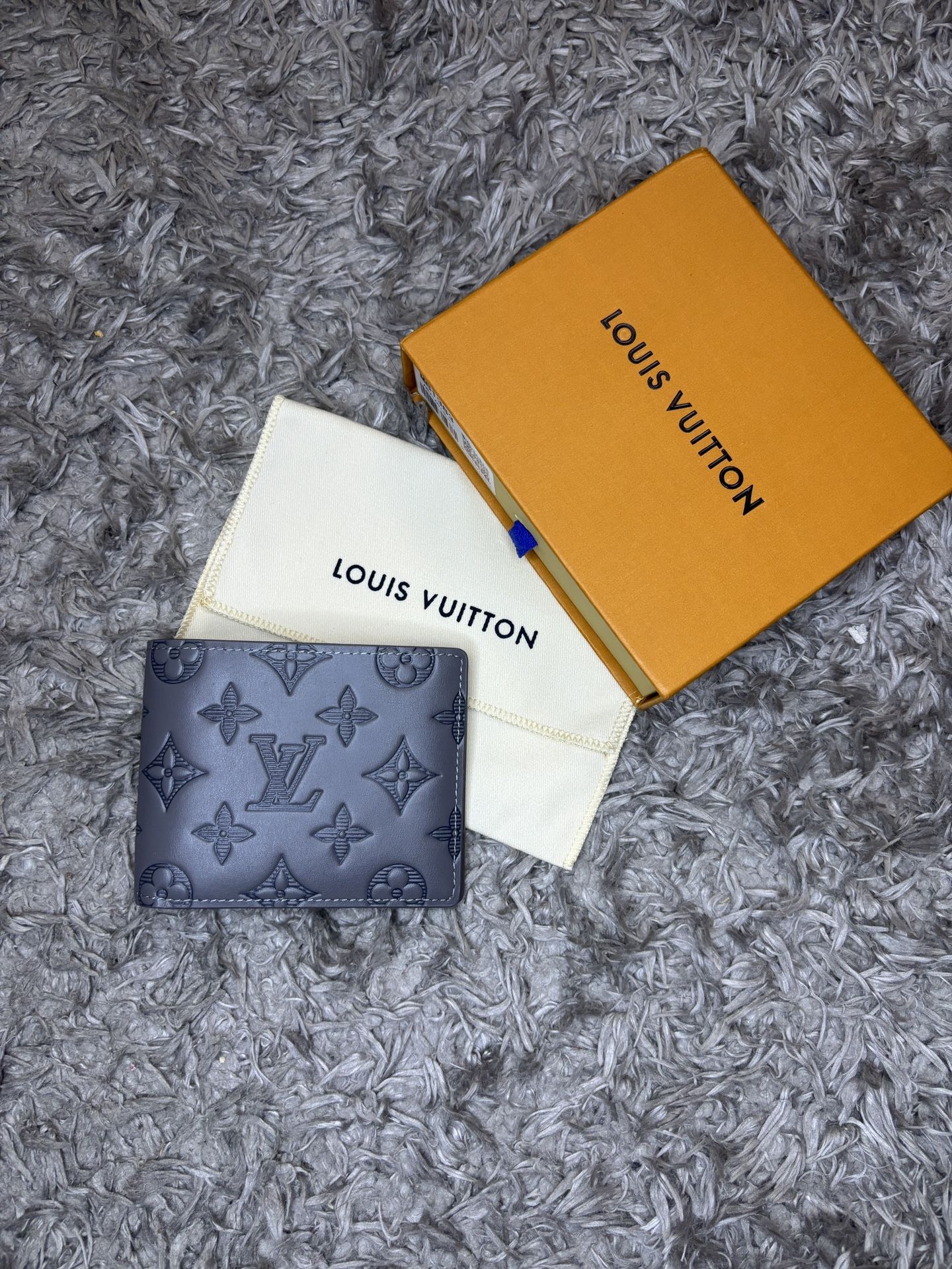 LV wallet