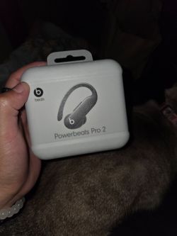 Powerbeats PRO 2