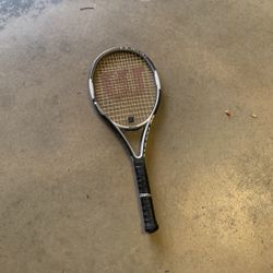 Tennis racket