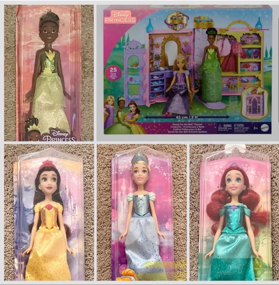Disney Princess Castle And Doll Bundle