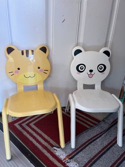 Kids   Plastic Chairs 🪑 