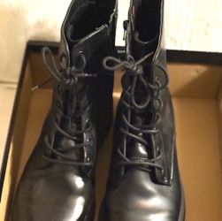 Black combat boots Black combat boots