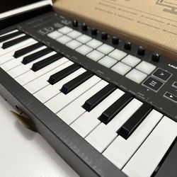 Launch Key Mini Keyboard
