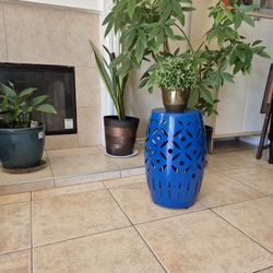 Metal Side Table Color: Navy 