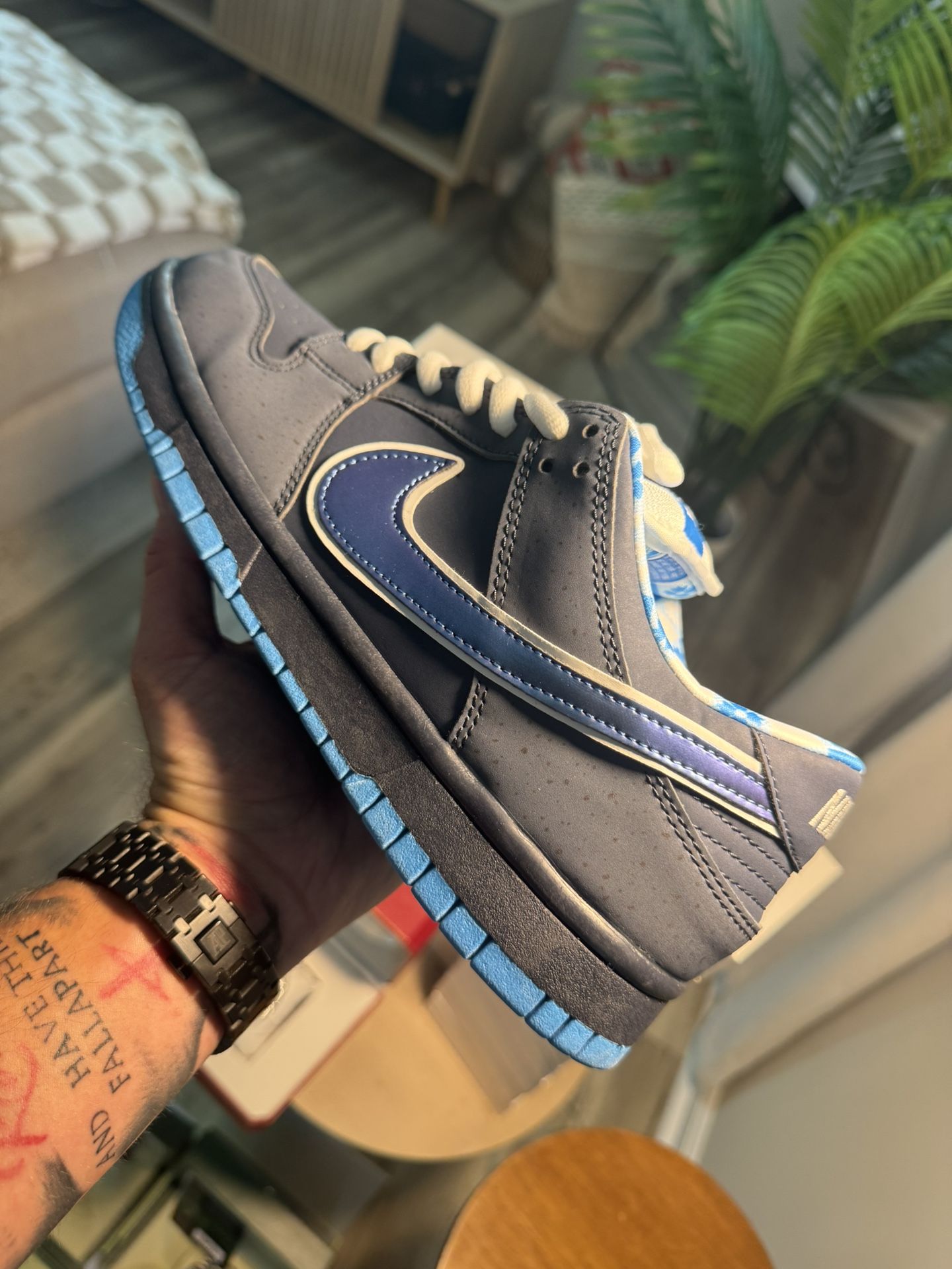 Nike SB blue Lobster Dunks