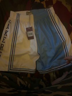 La lakers Mitchell and ness shorts large