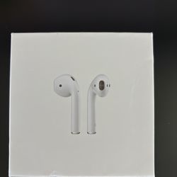 Apple AirPods (2nd Generation) – Great Condition