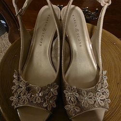 Karen Scott Sandals