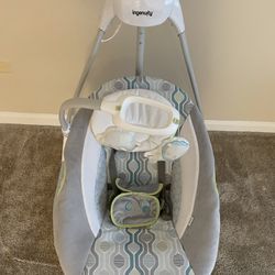 Automatic baby swing with music 