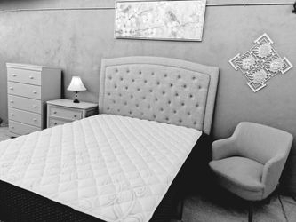 Queen-size bedroom set in gray—very clean and in good condition.