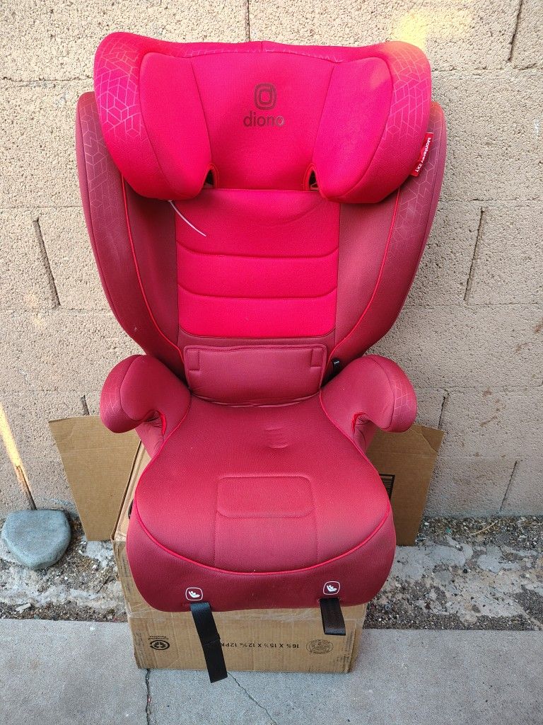 Monterey 2xt Latch Red Booster Seat