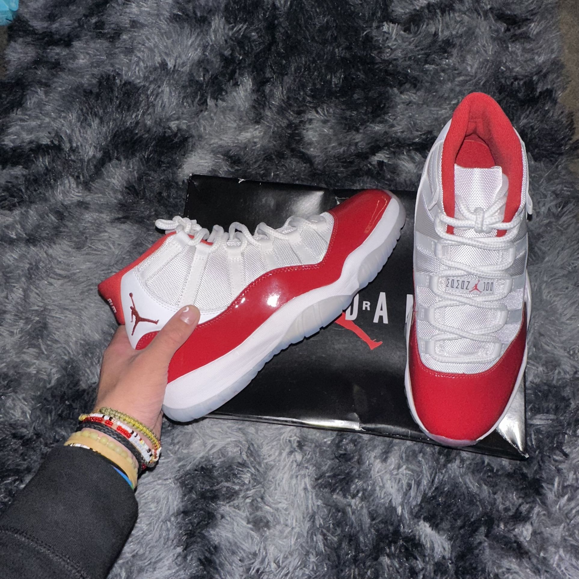 Jordan 11 Cherry