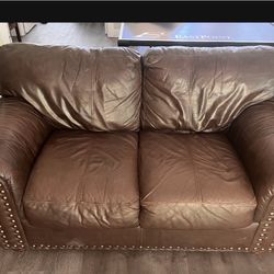 Leather Loveseat - Brown 
