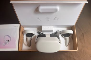 Meta Quest 2 VR Headset 128GB