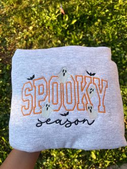 SPOOKY SZN CREWNECK