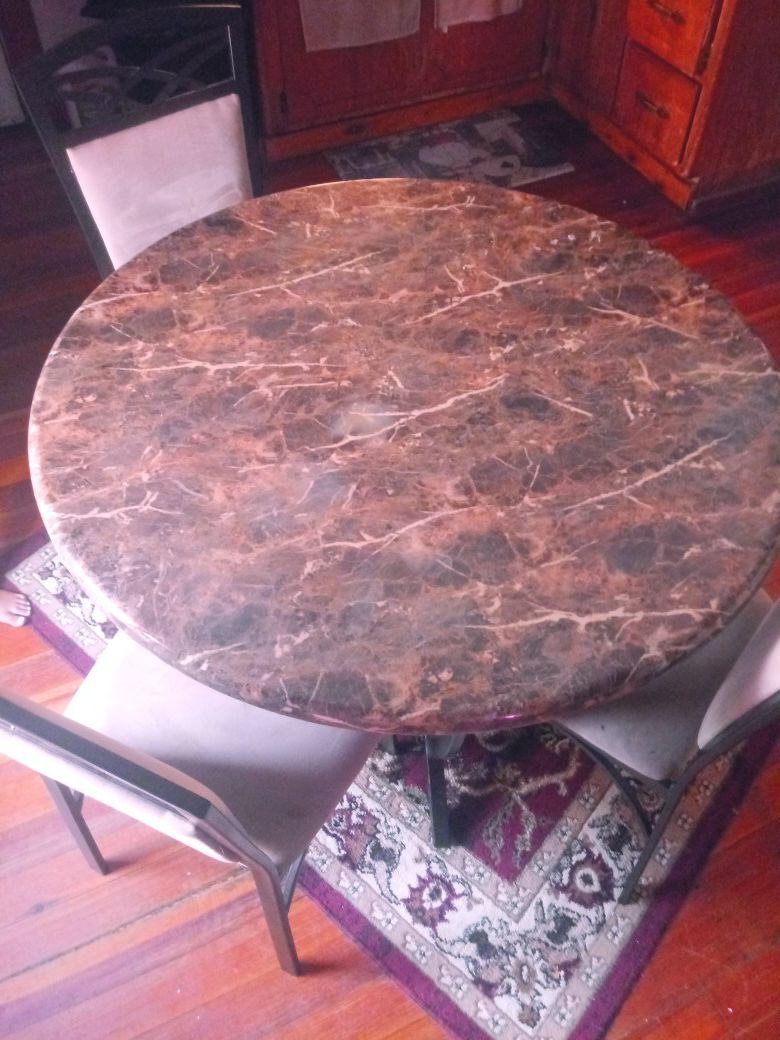 Free table n 4 chairs pick up only