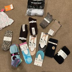 New Women’s Sock Lot
