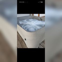 Azure Freeflow Hot Tub – St. Clair County, AL