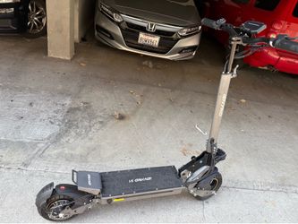Electric scooter