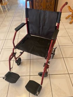 Lightweight wheelchair